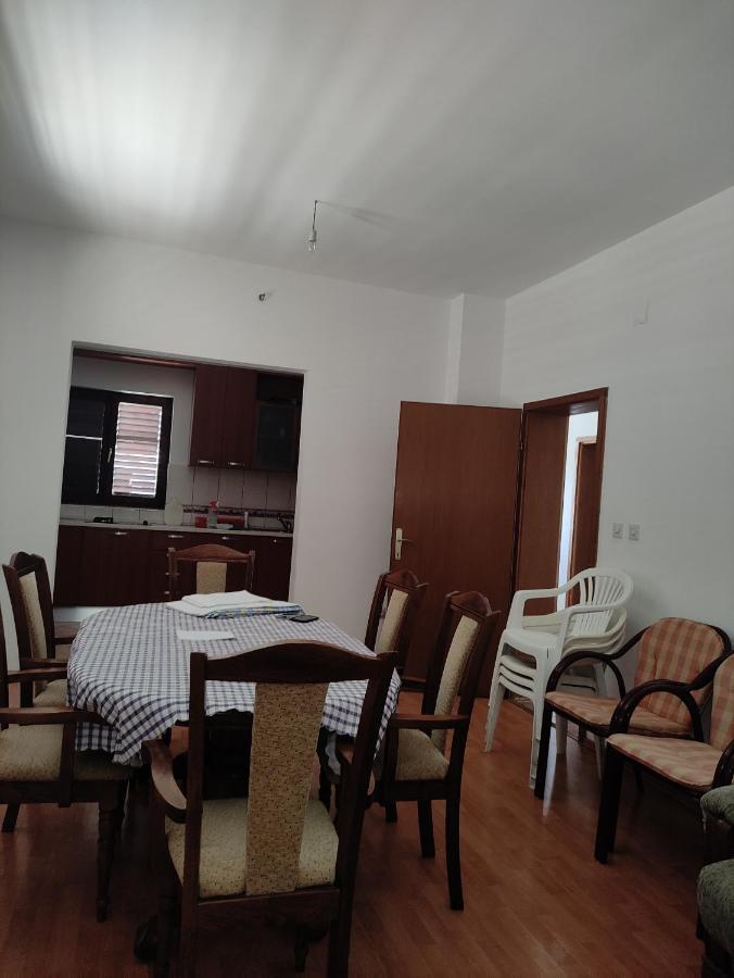 Apartments Vukasovic كوتور المظهر الخارجي الصورة