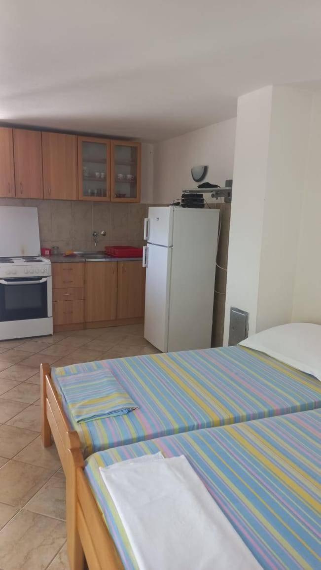 Apartments Vukasovic كوتور المظهر الخارجي الصورة